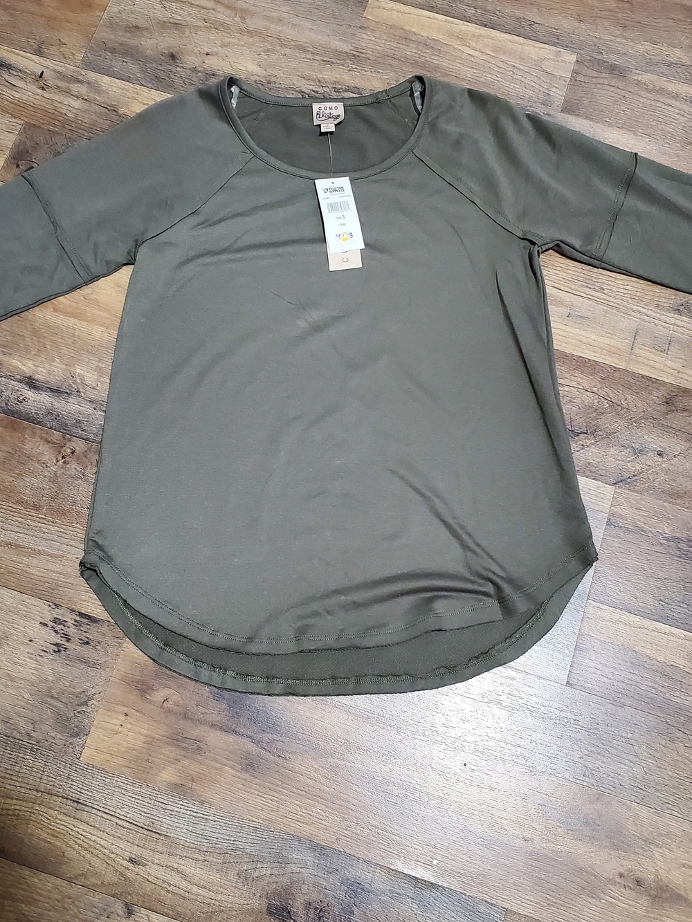 Como Vintage Olive Green Scoop Neck Long Sleeve Top
